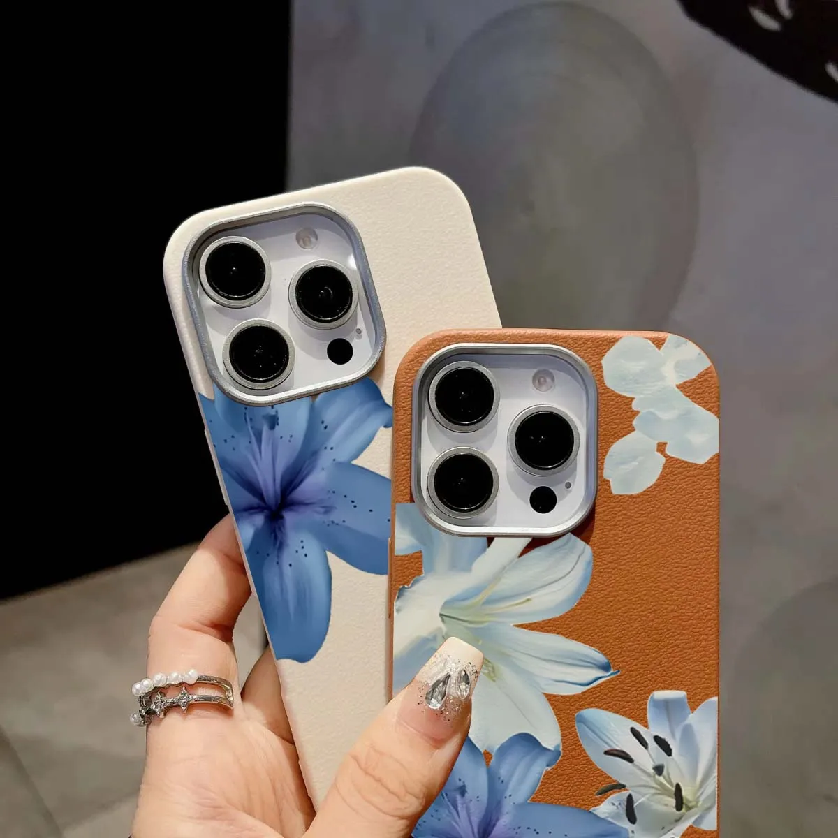 우아한 블루 릴리 패턴 폰 케이스 (레드미 11 12  - Xiaomi Redmi Note 13 리뷰 및 가격